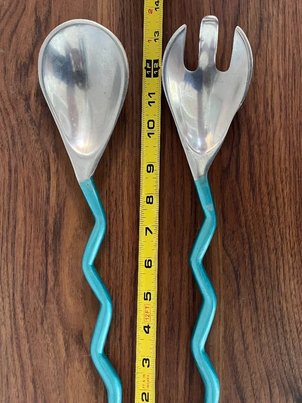 VTG Metal Funky Blue 80s Squiggle Memphis Style Playful Kitchen Salad Tongs
